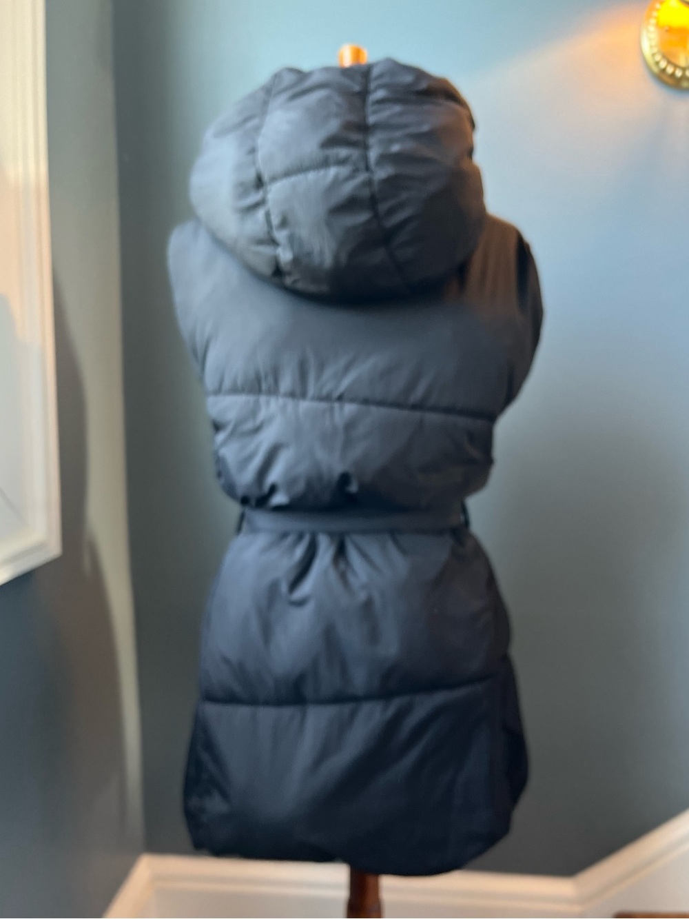 Gap Duvet Wrap Puffer Vest - Picture 6 of 9
